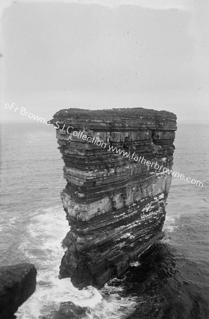 BALLYCASTLE DOONABRISTA ROCK FROM S.E.